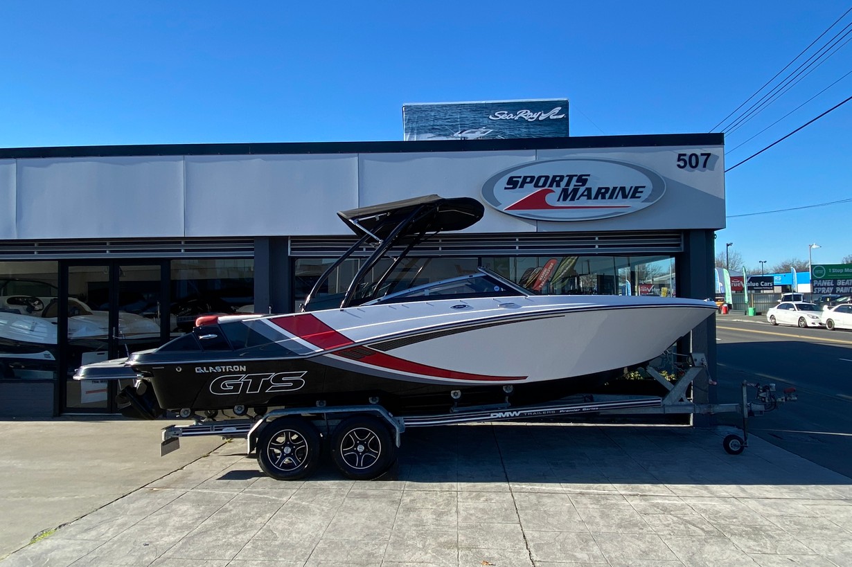 2016 Glastron GTS 205
