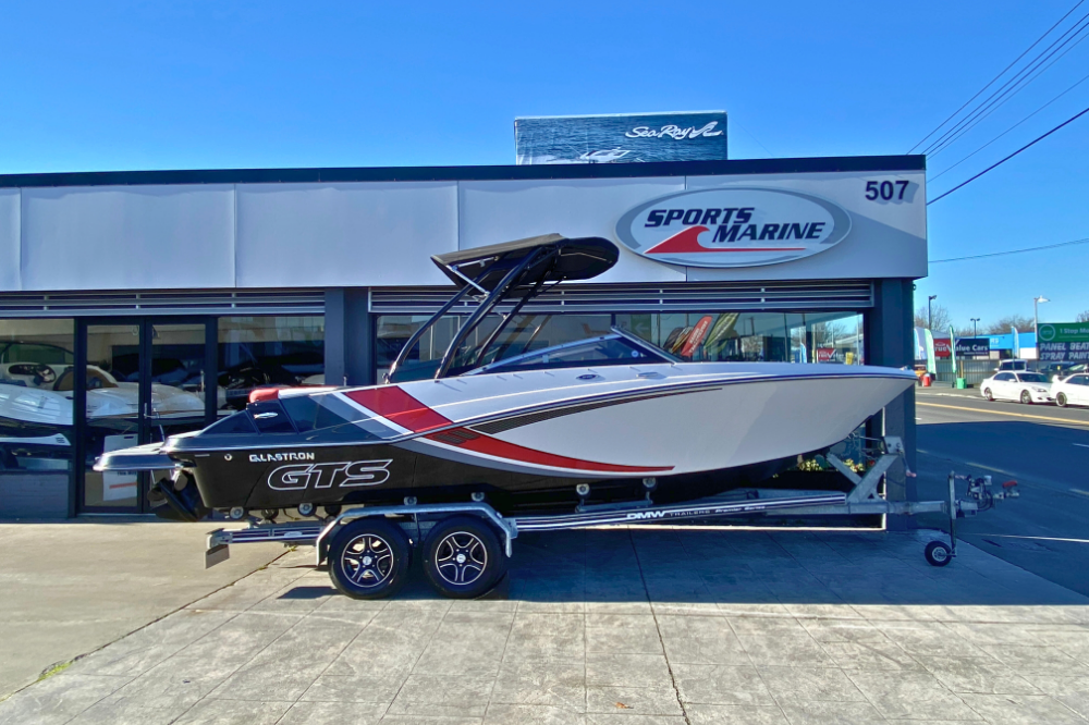 2016 Glastron GTS 205