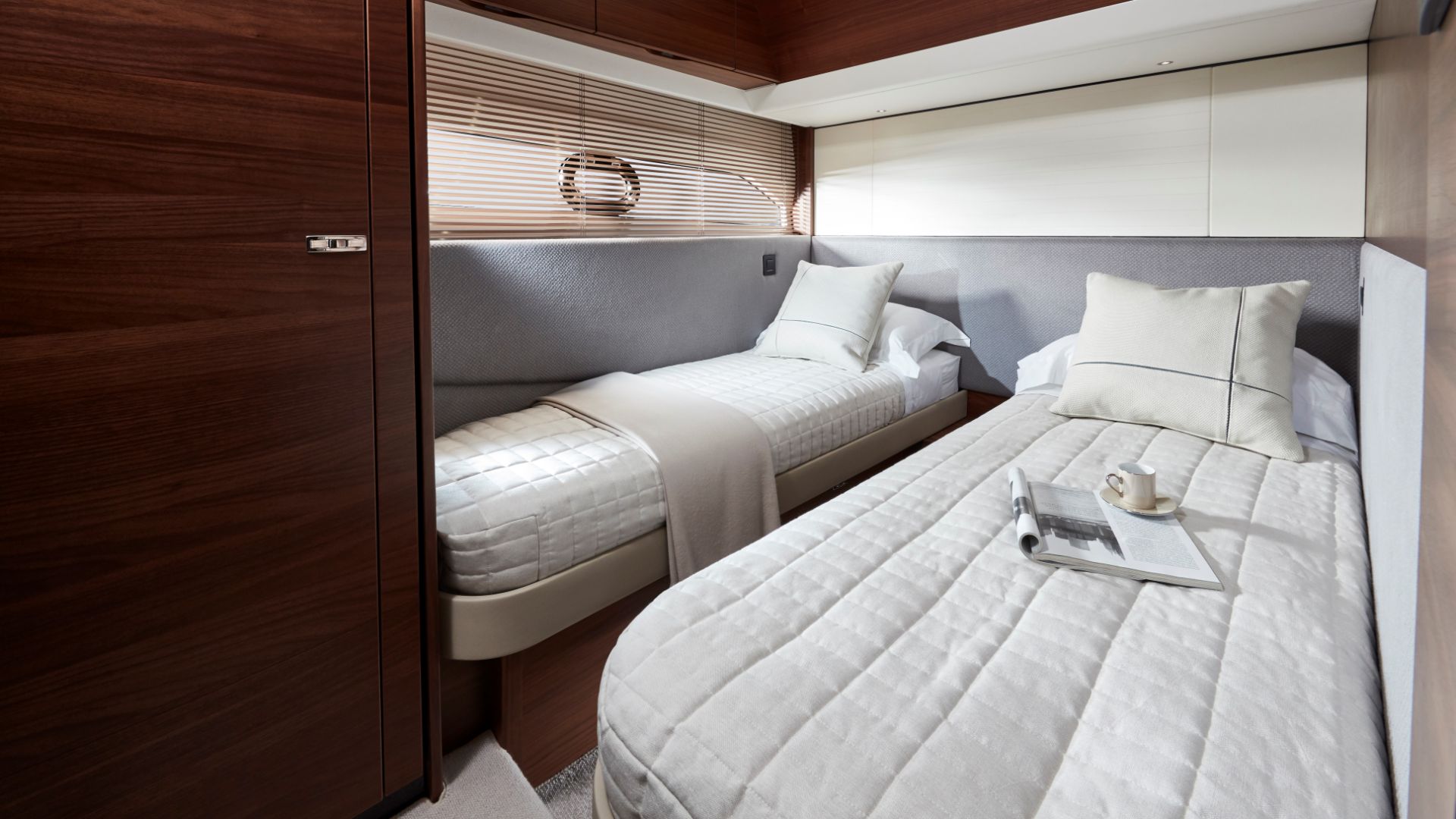 F55 Interior Starboard Cabin