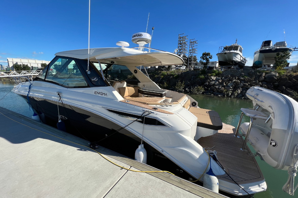2022 Sea Ray Sundancer 320