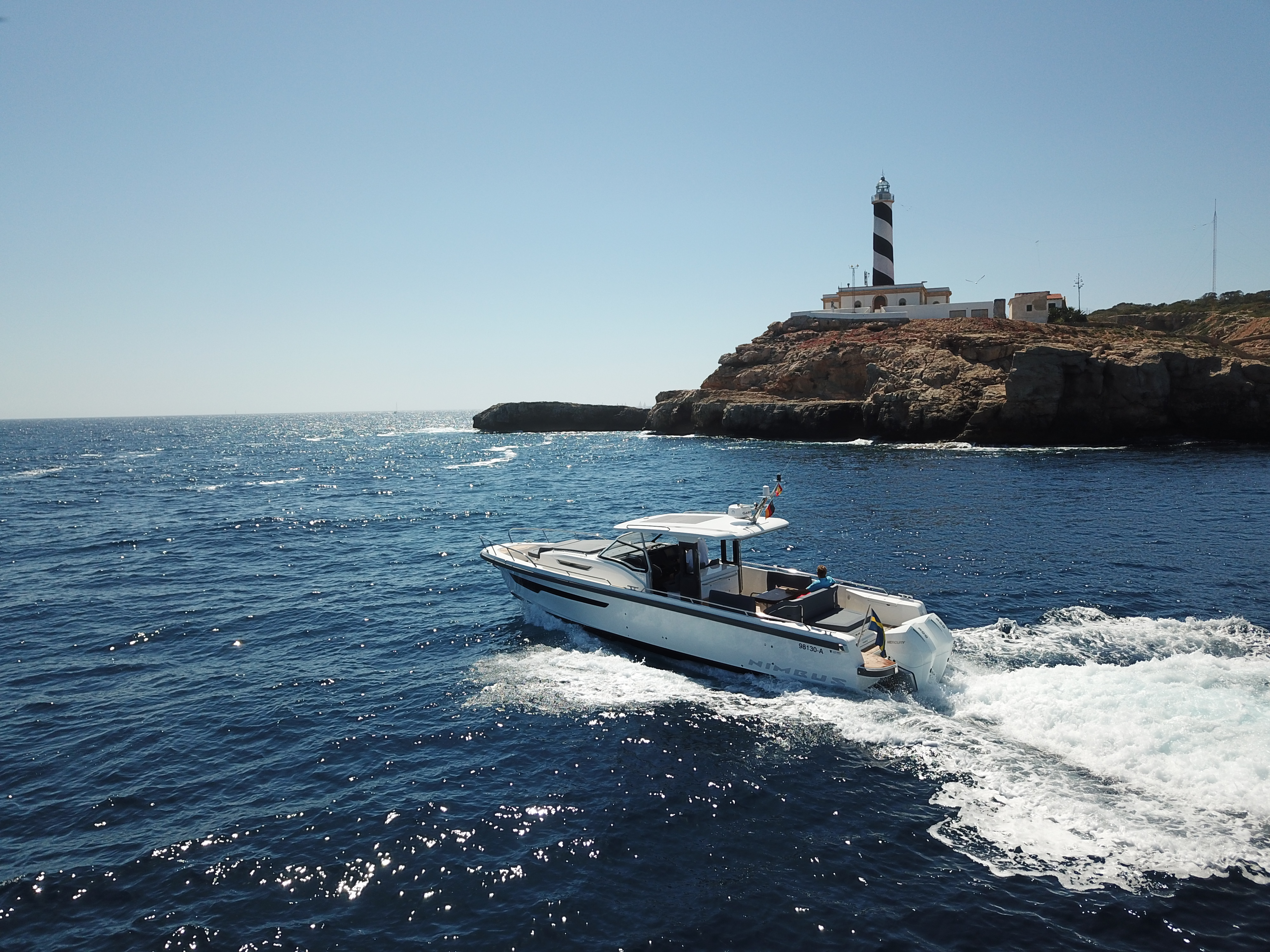 T11ligthouse