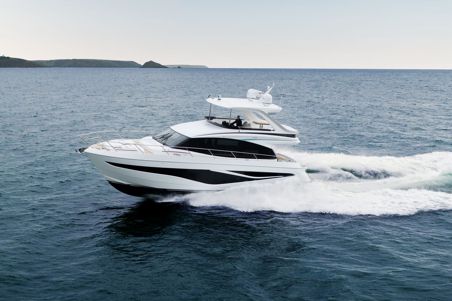 F58 Exterior White Hull 3