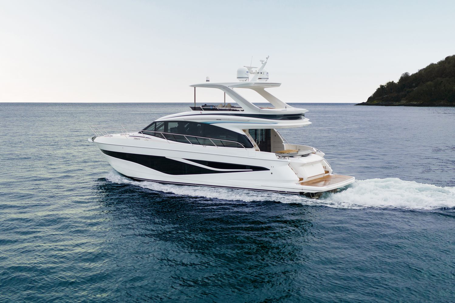 F58 Exterior White Hull 5