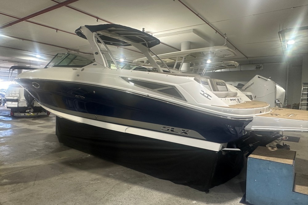 2012 Sea Ray SLX 300