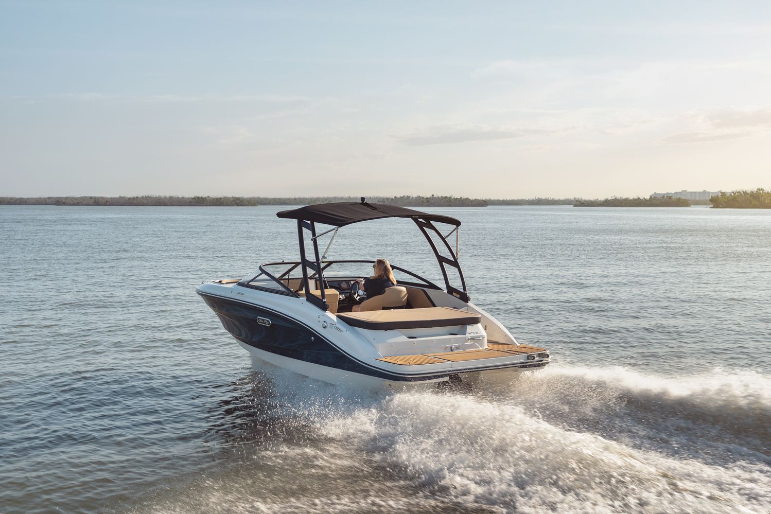 2025 Spx 190 Spx190 Running Port Stern Three Quarter 00444