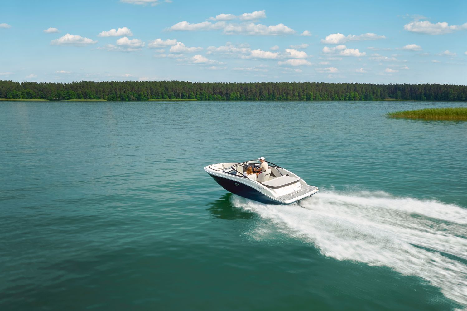 2025 Spx 190 Spx190 Running Port Stern Three Quarter 00627