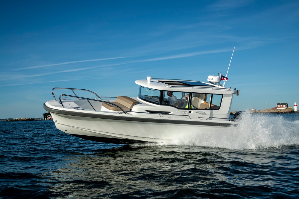 2025 Nimbus Commuter 9