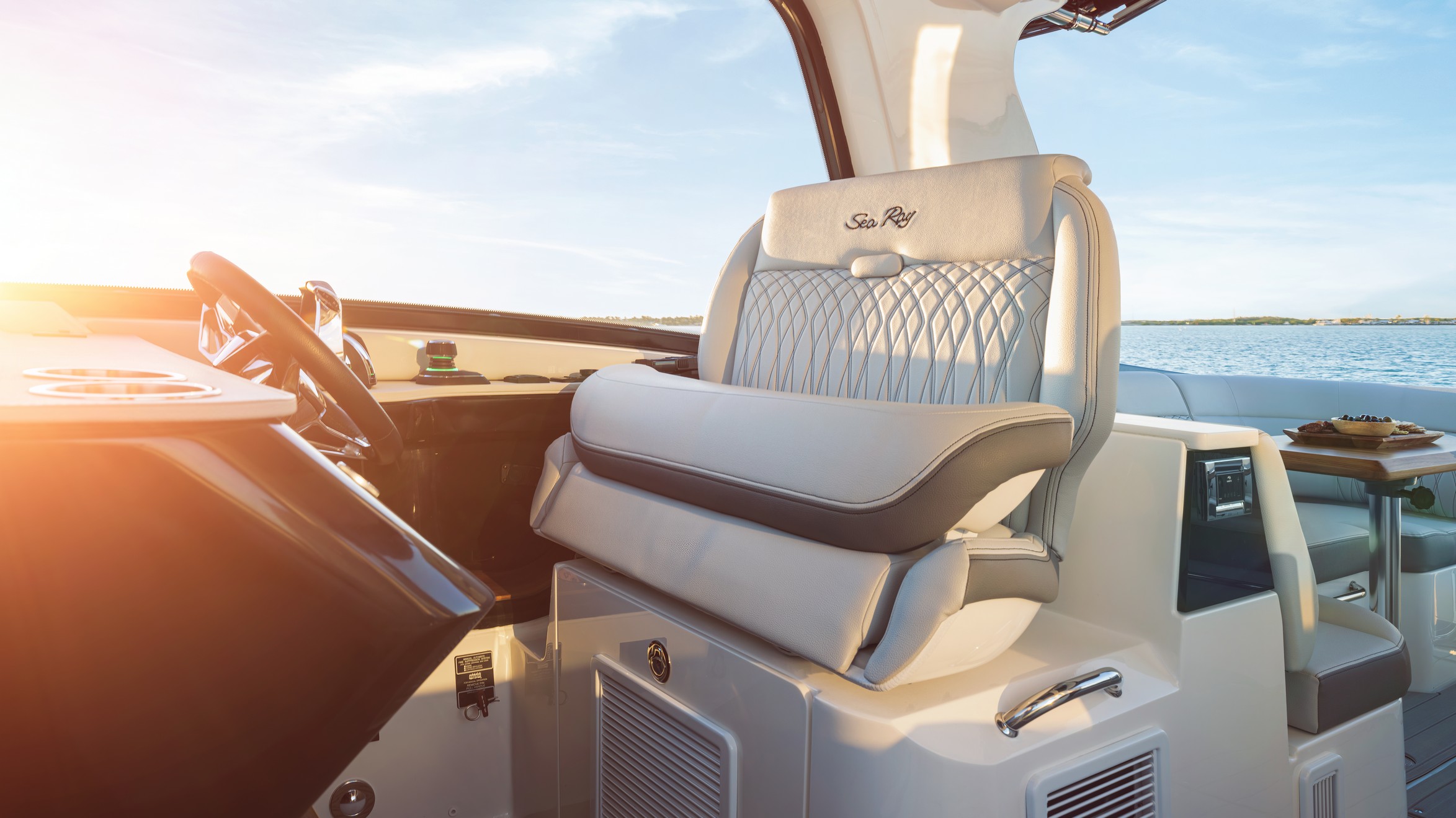 2021 Sundancer 370 Outboard Dao370 Helm Seat Bolster Up Sunset 05187