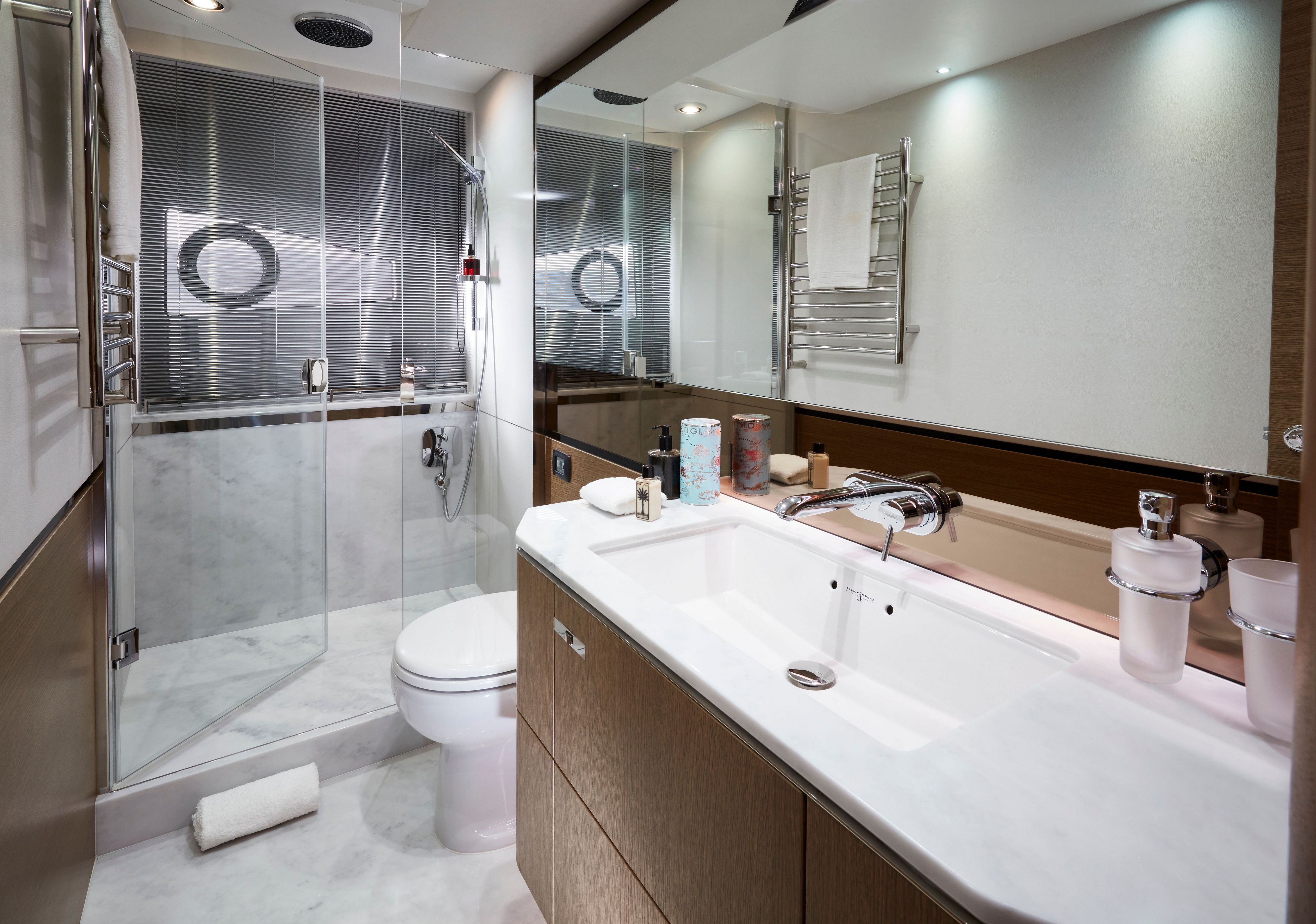 V65 Interior Owners Bathroom