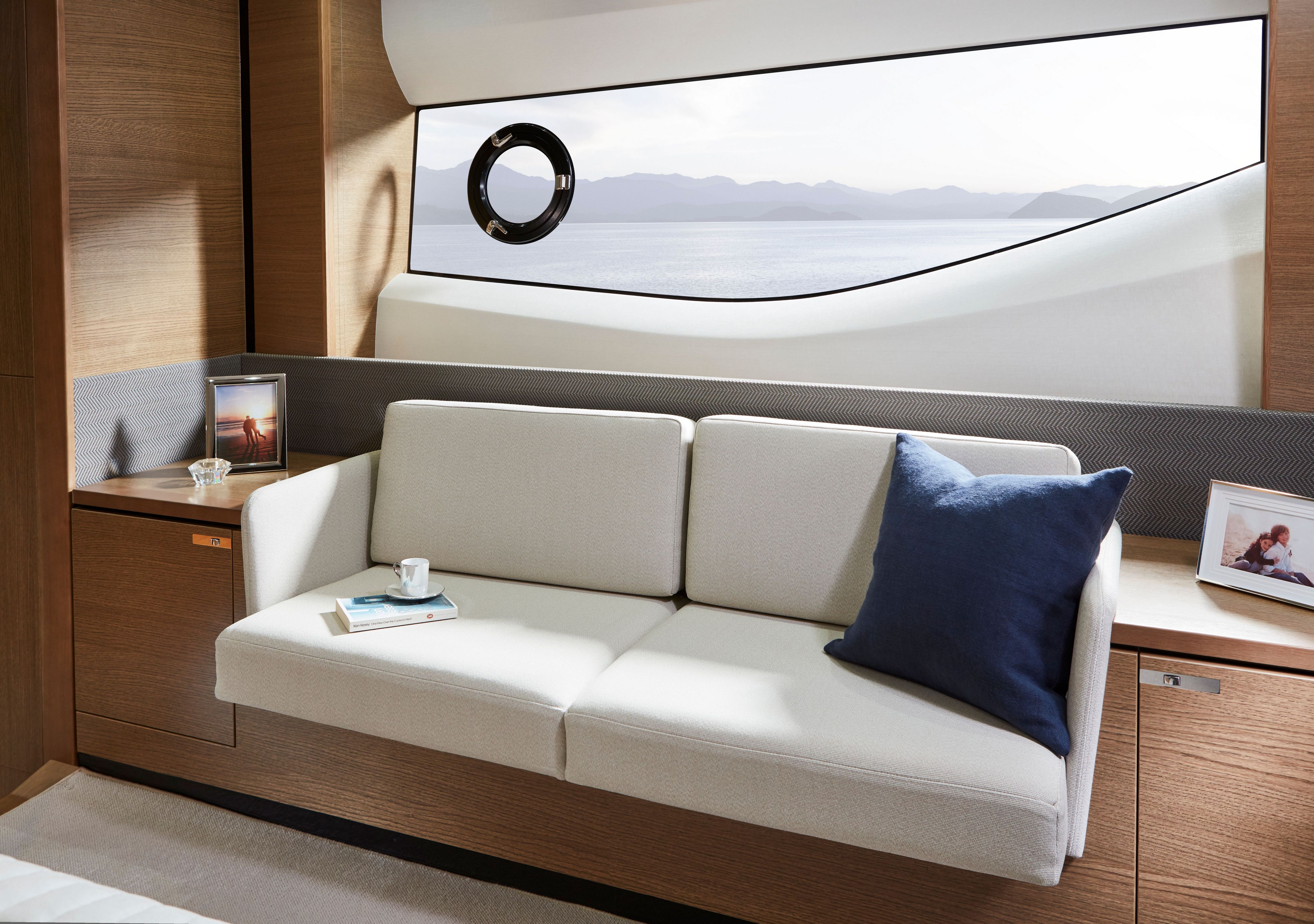 V65 Interior Owners Stateroom Detail