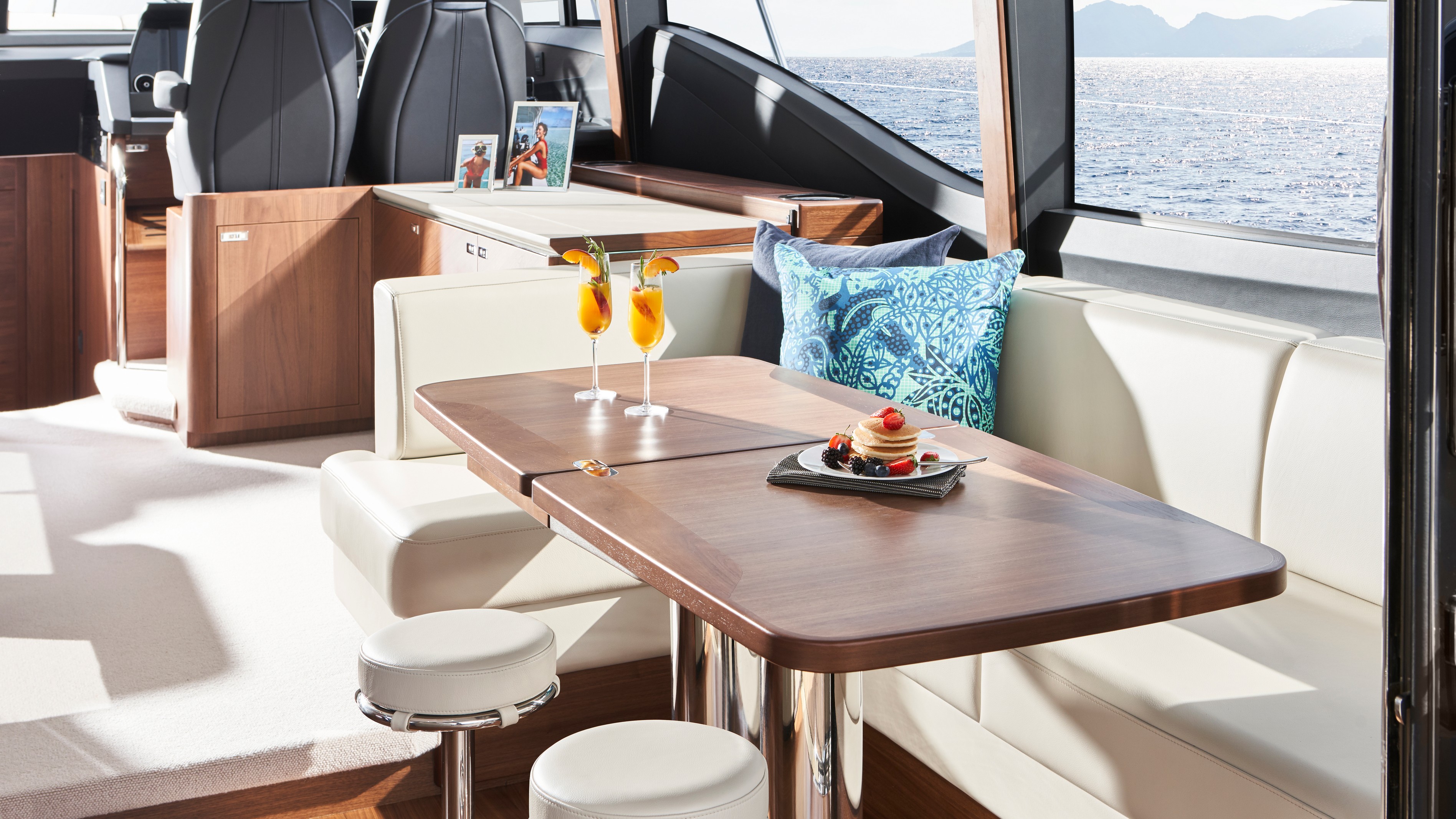 S62 Interior Dining Area With Stools