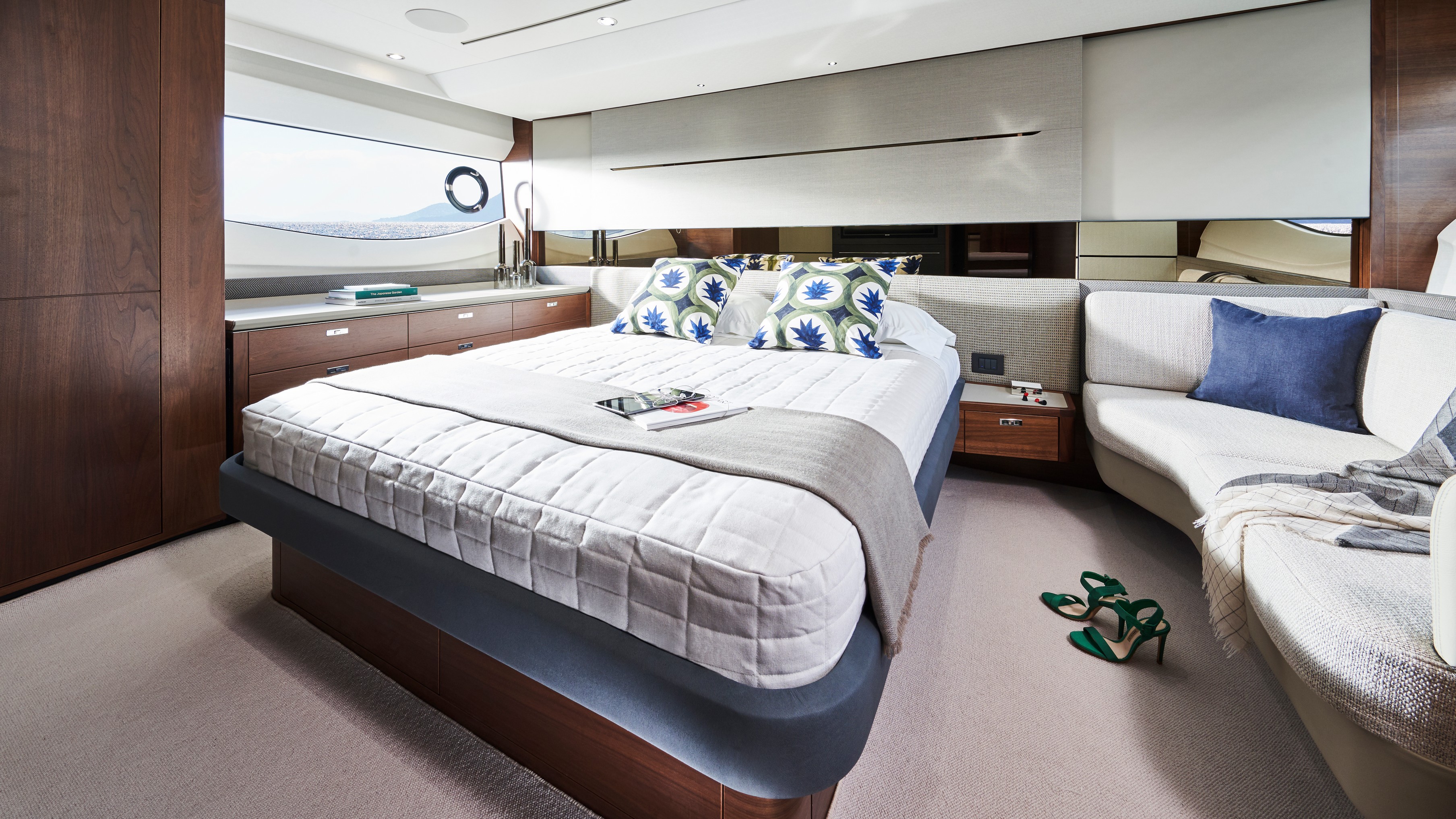 S62 Interior Owners Stateroom