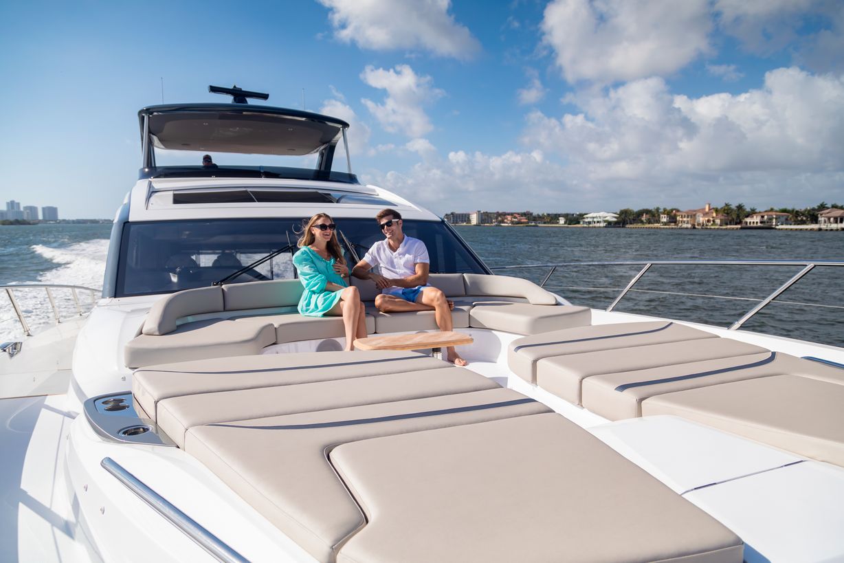 S72 Exterior Shot Palm Beach Lifestyle 11