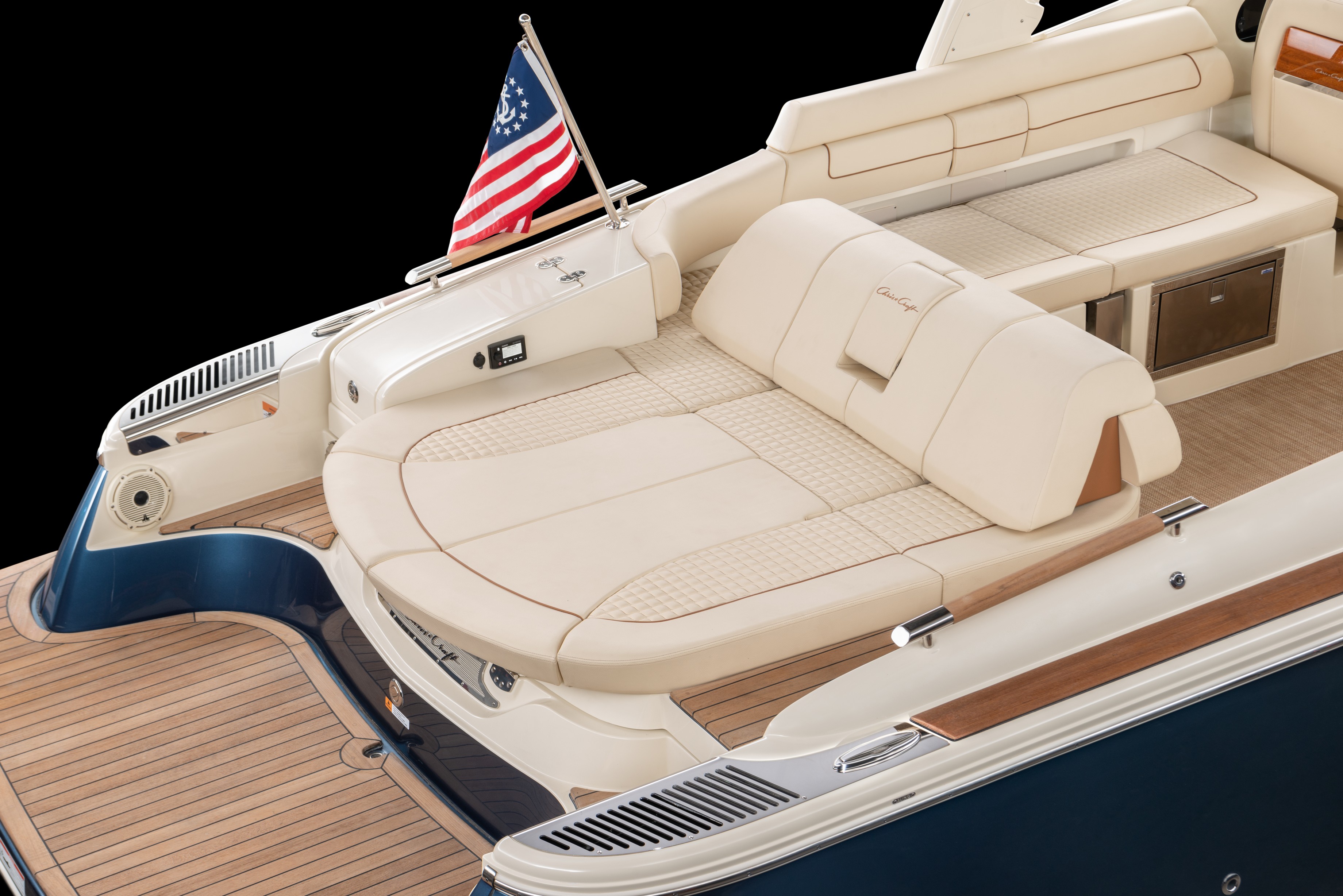 Chris Craft Launch 31 Gt Stearn Seating Back