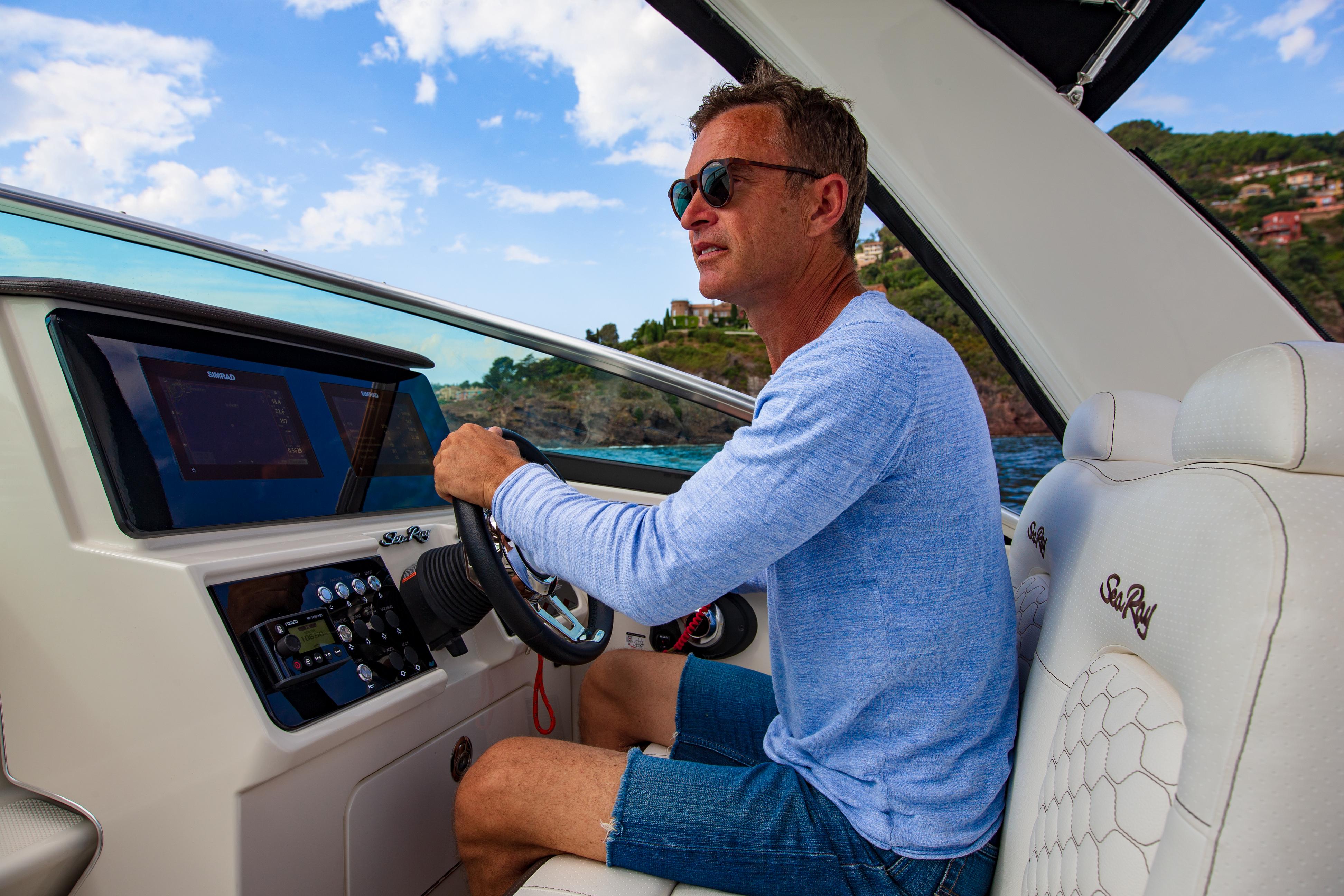 2021 Sundancer 265 6