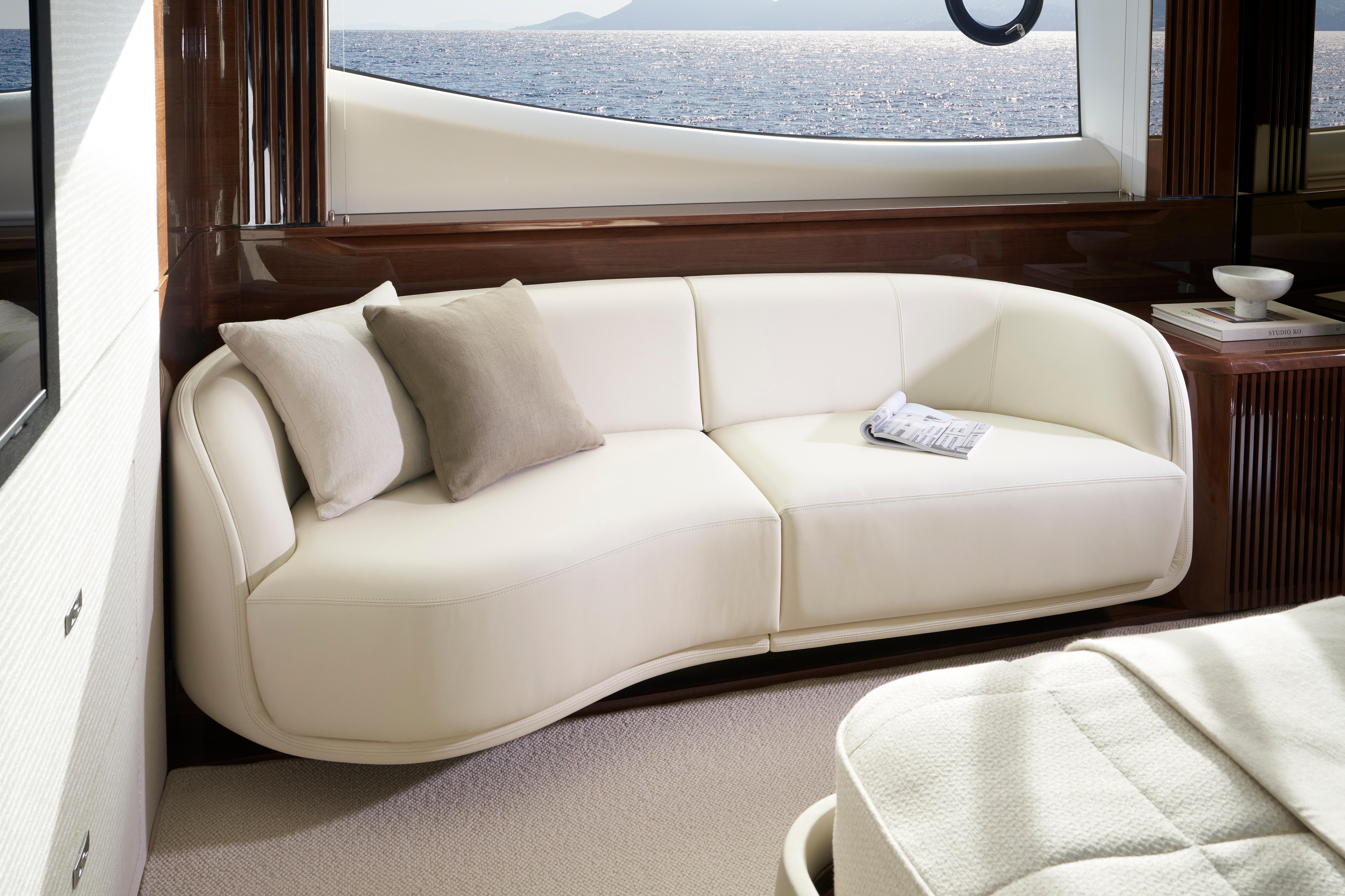 X80 Interior Aft Stateroom Sofa