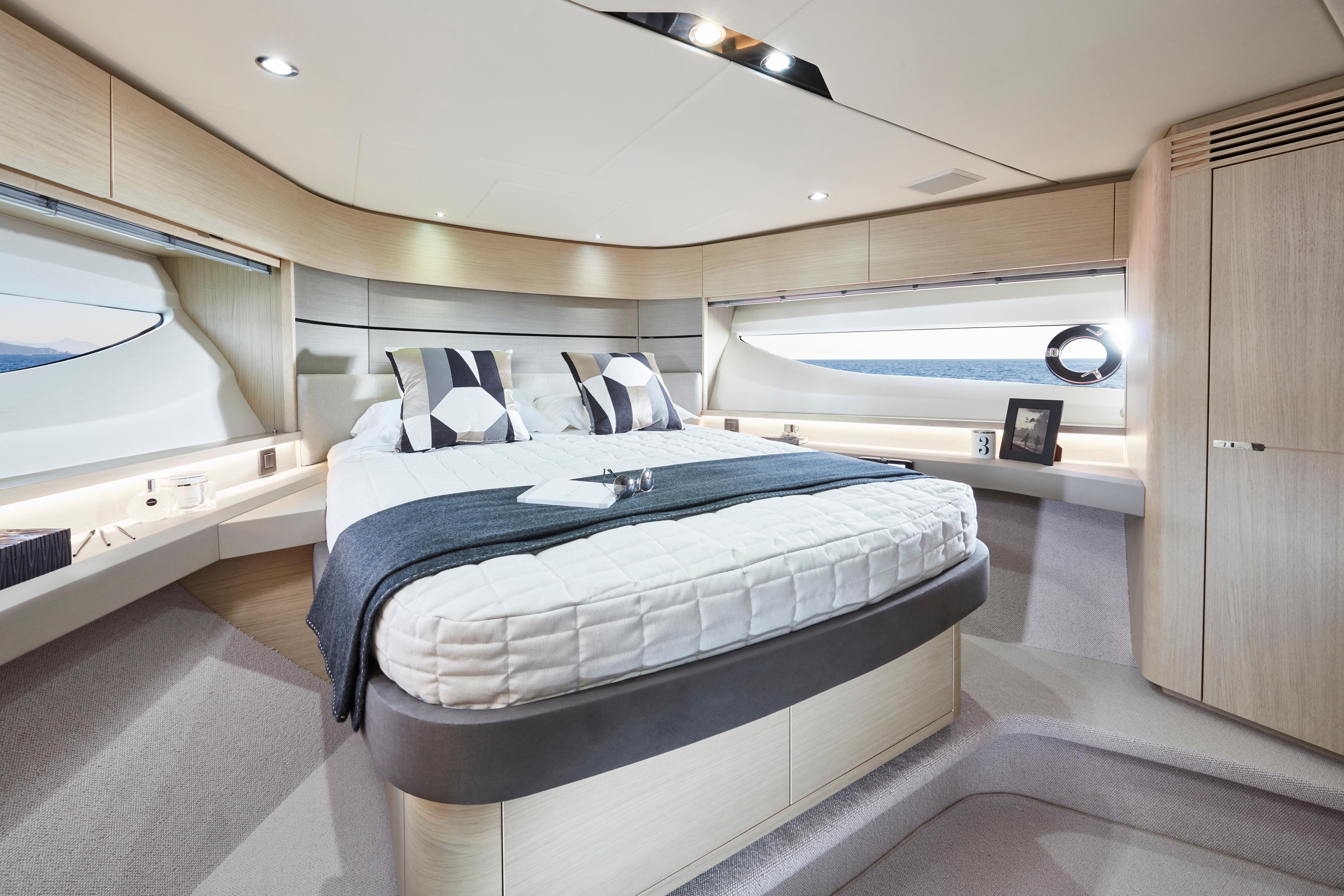 V60 Interior Forward Cabin Alba Oak Satin