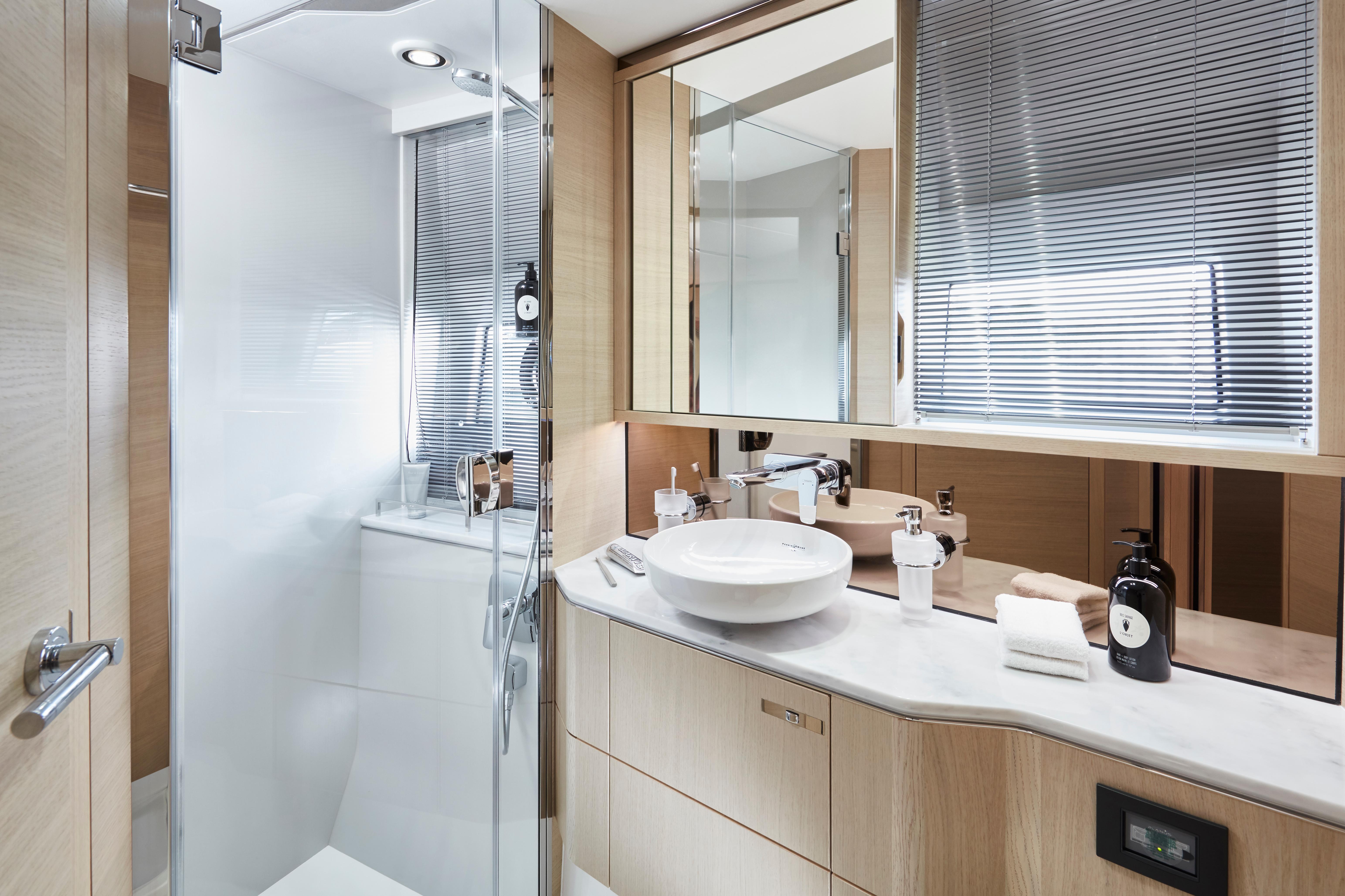 V60 Interior Forward Cabin Bathroom Alba Oak Satin
