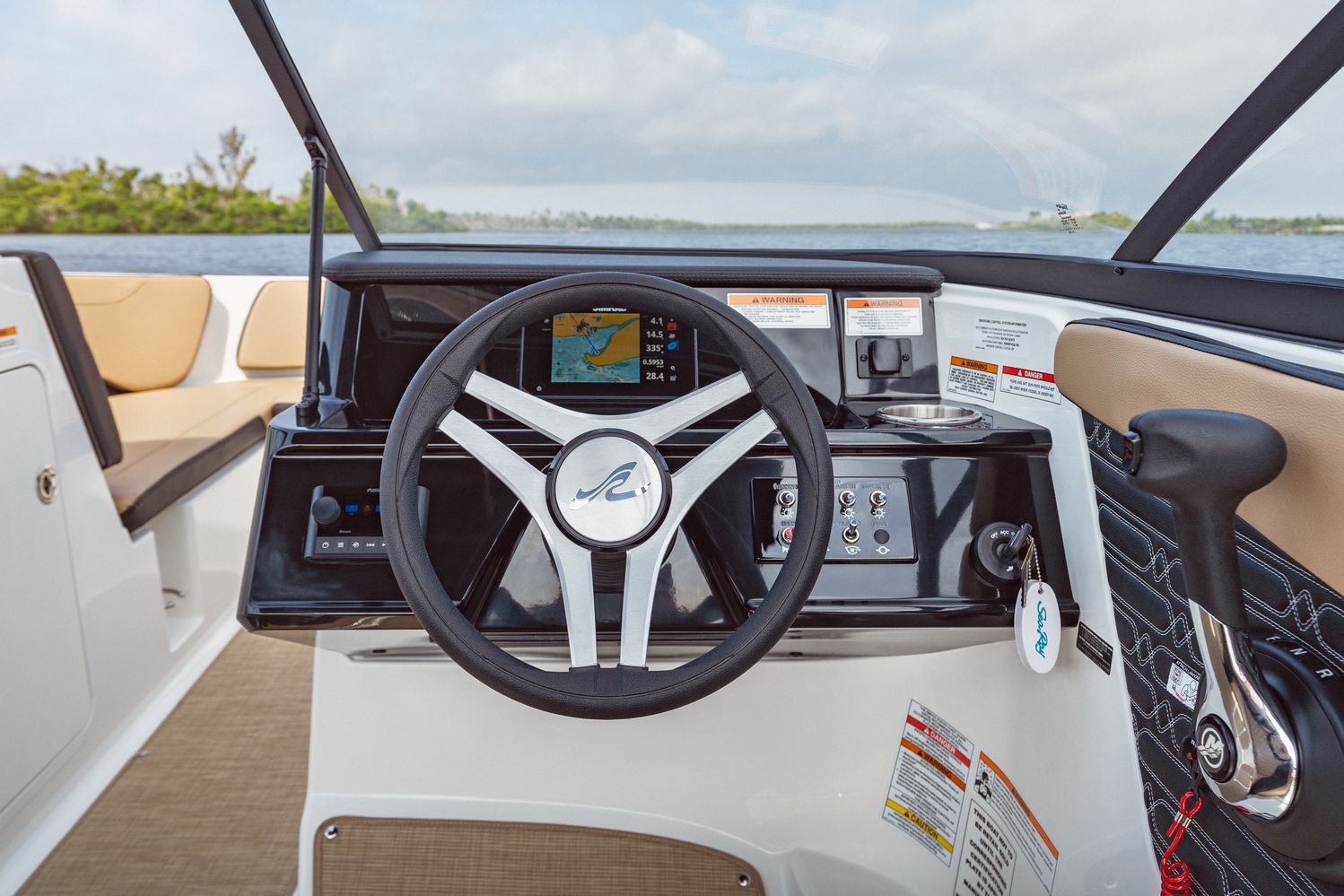 2025 Spx 190 Outboard Spo190 Helm 01410
